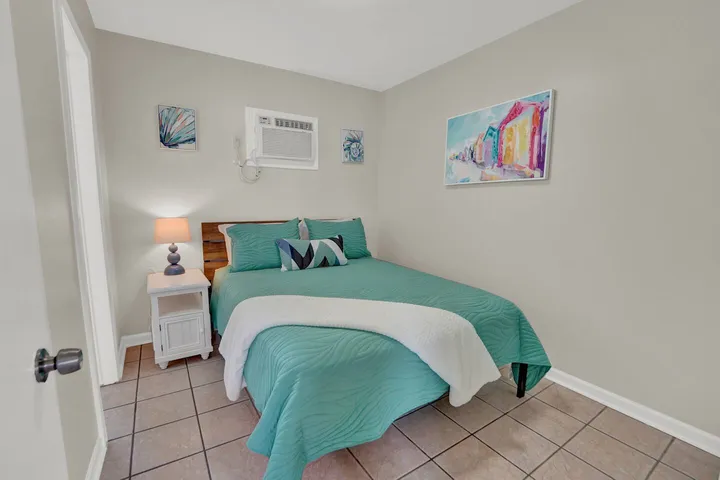 One Bedroom with Kitchenette