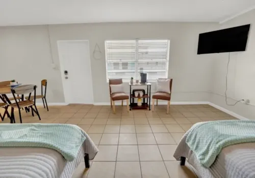 c_nf-43dewlmiocbwnwkx-thumbnail